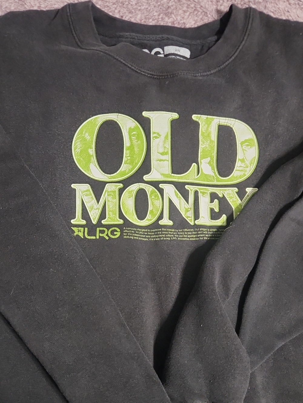 2X LRG Black Tee with Lime Green "Old Money" Graphic Pullover Sweatshirt